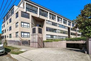 Railway Avenue STANMORE Apartment