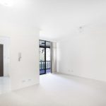 Rocklands Rd WOLLSTONECRAFT Apartment