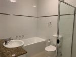 Dolphin Close CHISWICK Apartment