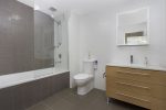 Latham Terrace NEWINGTON Apartment