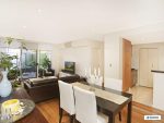 Janoa Place CHISWICK Apartment