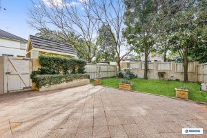 Walton Crescent ABBOTSFORD Apartment