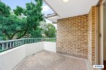 Targo Road Toongabbie Apartment