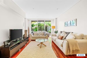 Manta Place CHISWICK Apartment