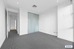 Marine Drive Chiswick Apartment