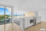 Marine Drive Chiswick Apartment