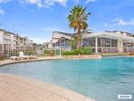 Marine Drive Chiswick Apartment