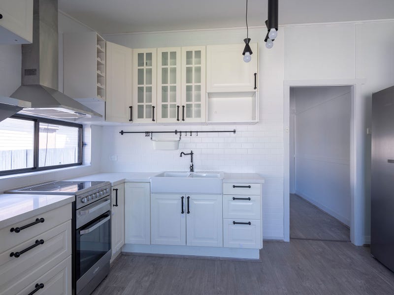 Concord Road RHODES House